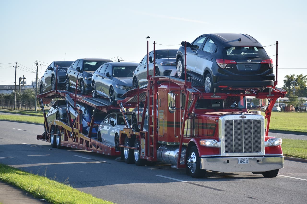 Tips to Choose the Right Auto Shipping Company for Your Vehicle Transport