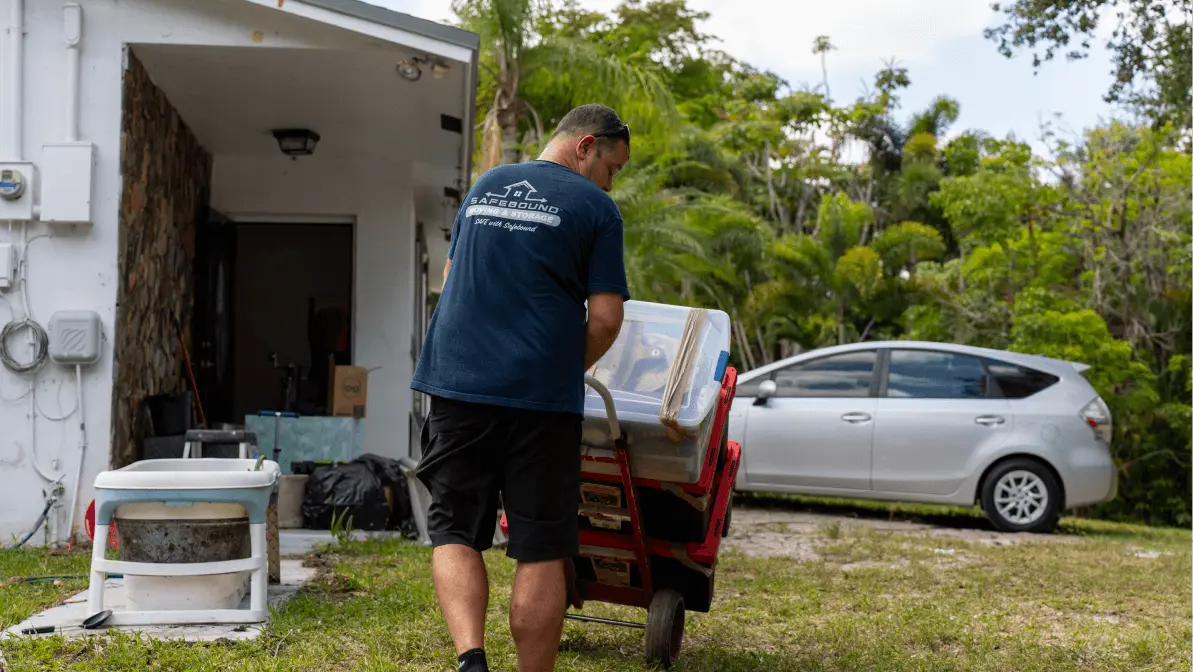 Safebound mover moving things