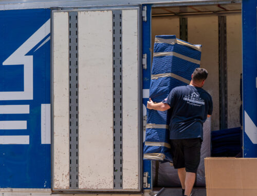 Best Time to Move in 2025: Peak Season vs. Off-Season Guide to Save Money